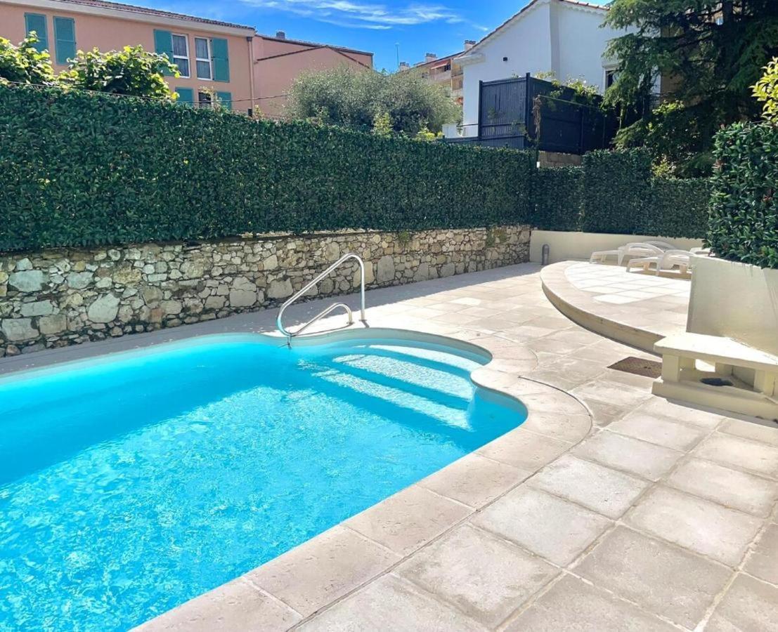 Escapade Cosy Avec Piscine Au Centre-ville - Ideal Pour Couples Et Professionnels Cannes